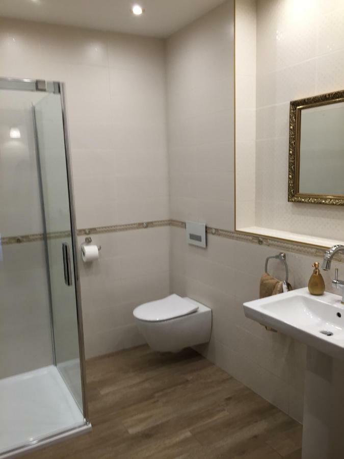 Apartman Pri Lyceu Banská Štiavnica Exteriör bild